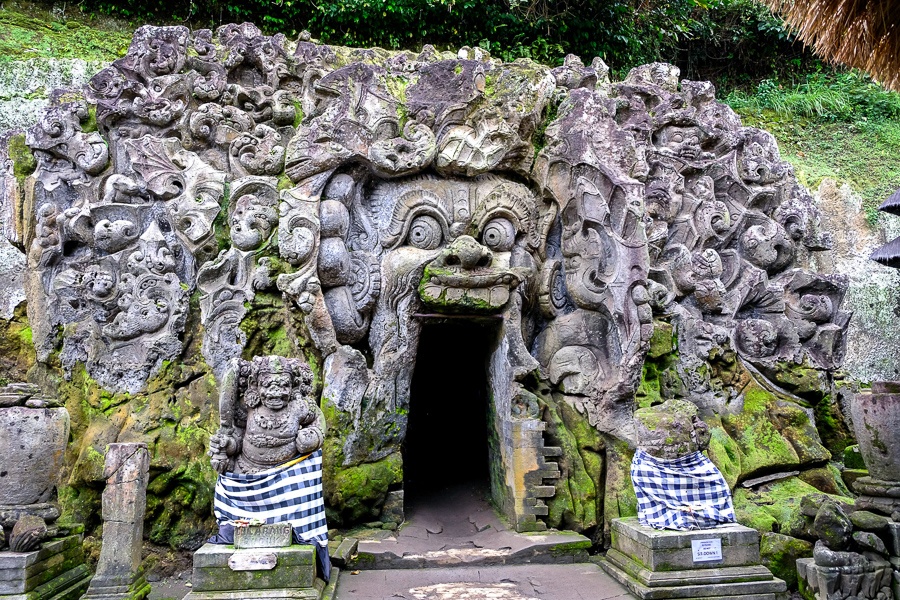  Goa Gajah Cave - Động Goa Gajah - Du lịch Ubud